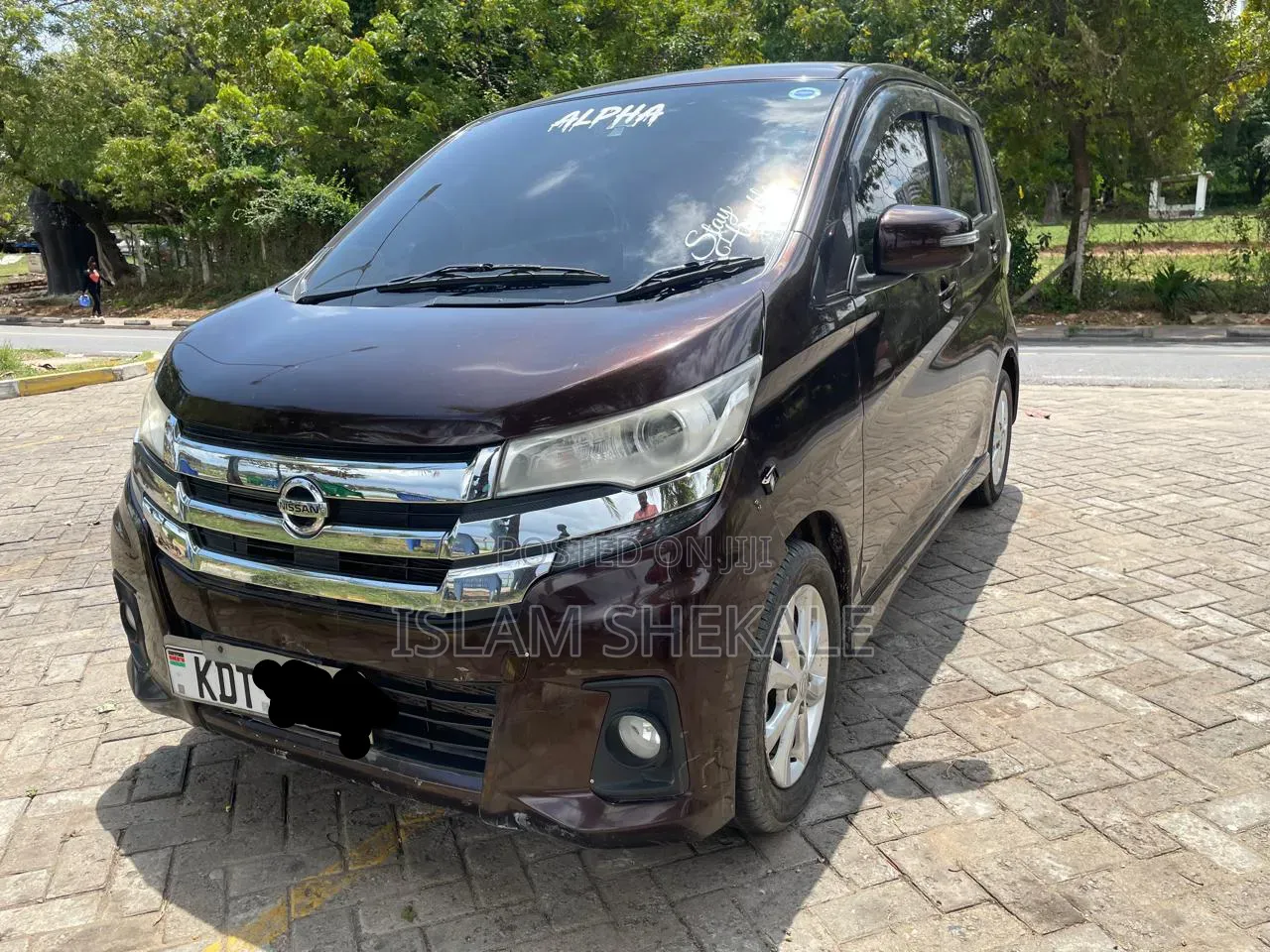 Nissan Dayz 2018 Brown