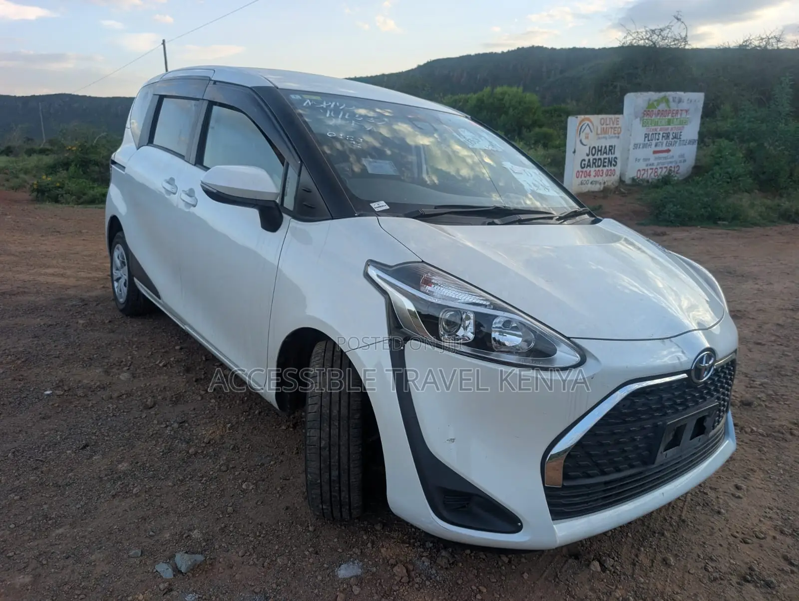 Toyota Sienta 1.5 AWD 2020 White