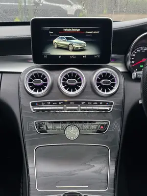 Mercedes-Benz C180 2016 Blue