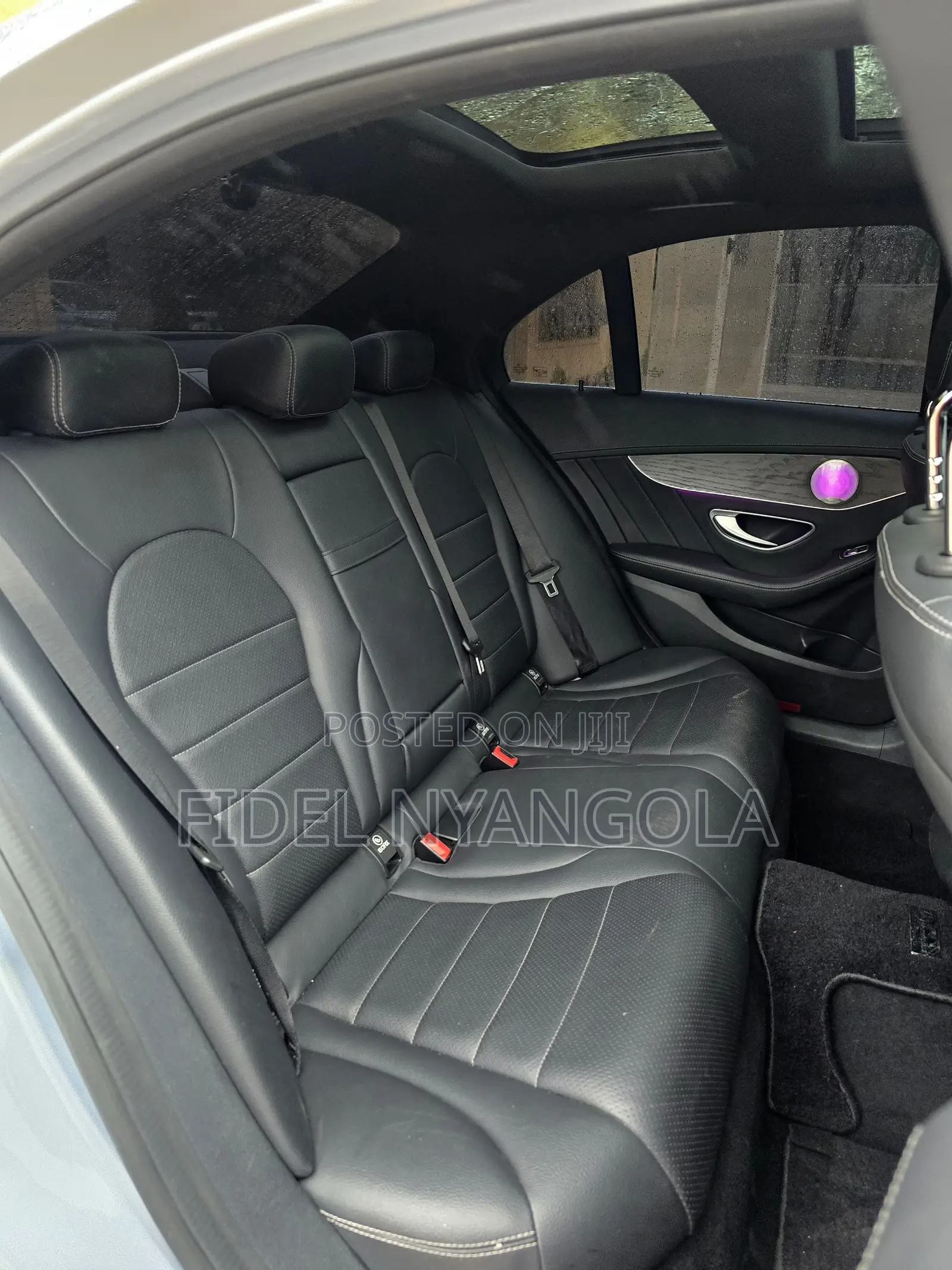 Mercedes-Benz C180 2016 Blue