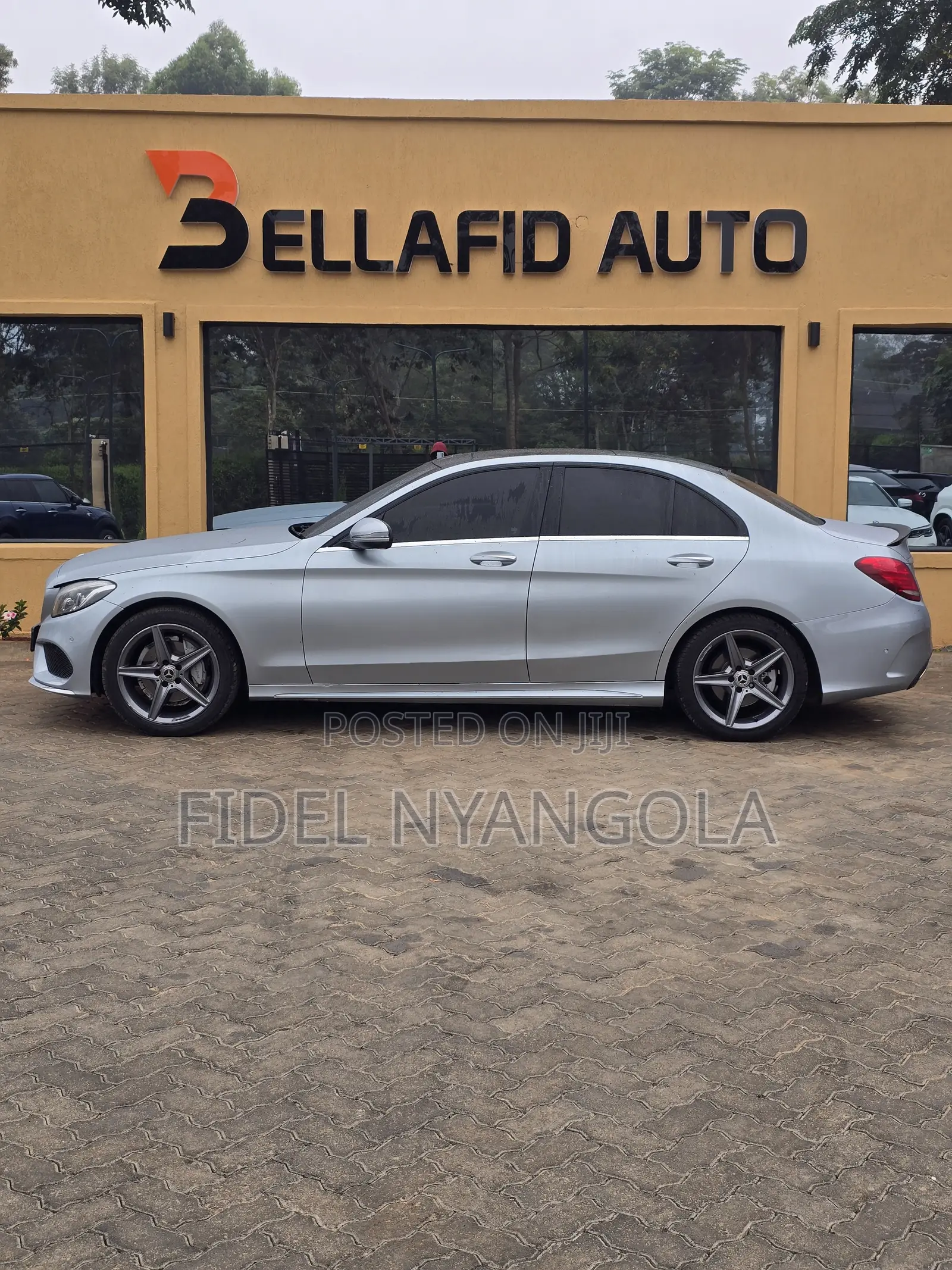 Mercedes-Benz C180 2016 Blue