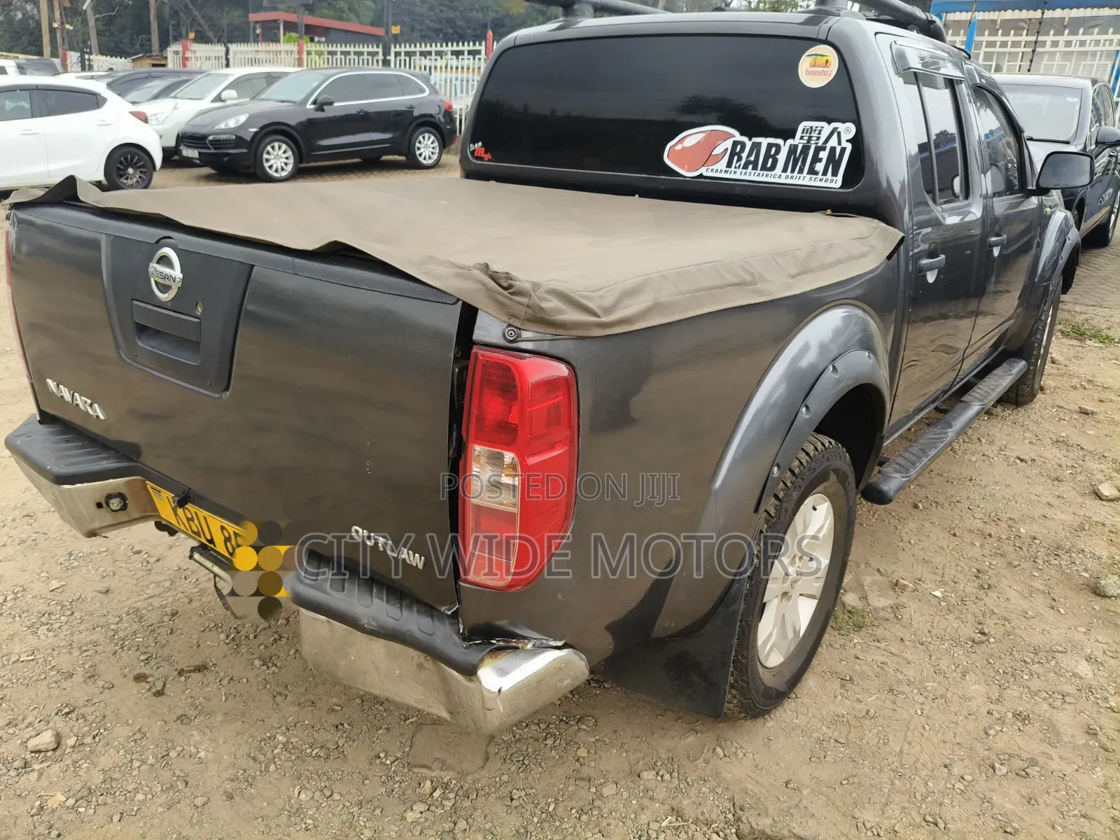 Nissan Navara 2008 Black