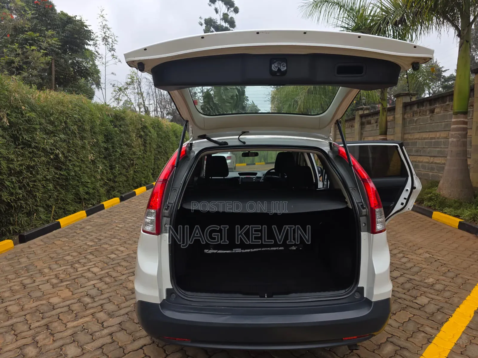 Honda CR-V 2012 White