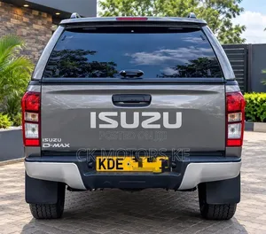 Isuzu D-MAX 2022 Gray