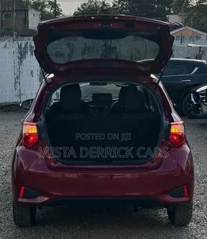 Toyota Vitz 2019 Maroon