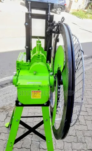3 Blade Chaff Cutter With Either Motor or Engine