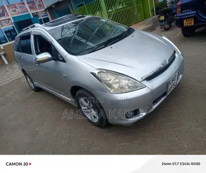 Toyota Wish 2006 Silver