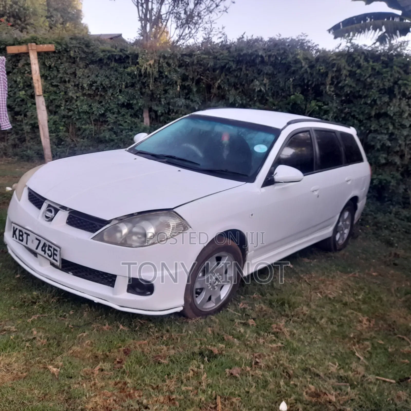 Nissan Wingroad 2002 White