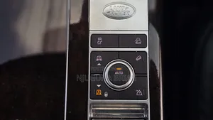 Land Rover Range Rover Vogue 2020 Gold