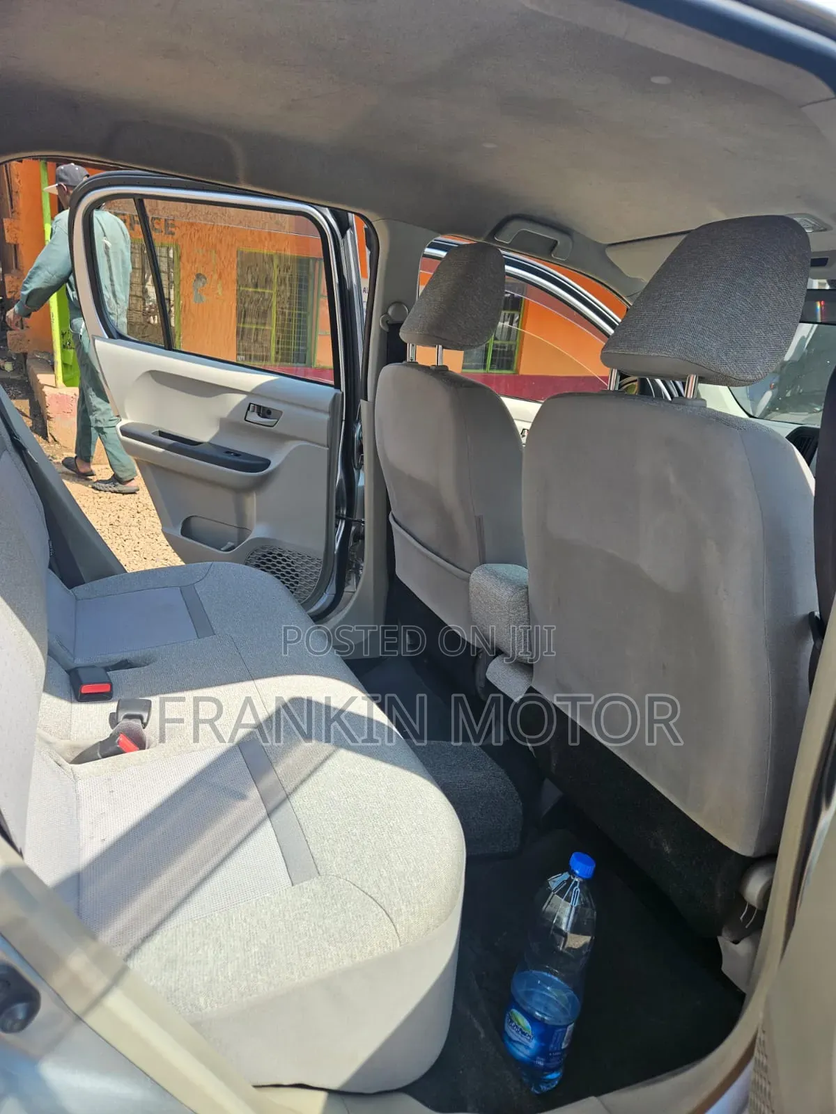 Toyota Passo 1.0 FWD 2017 Silver