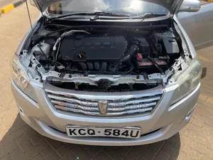 Toyota Premio 2012 Silver
