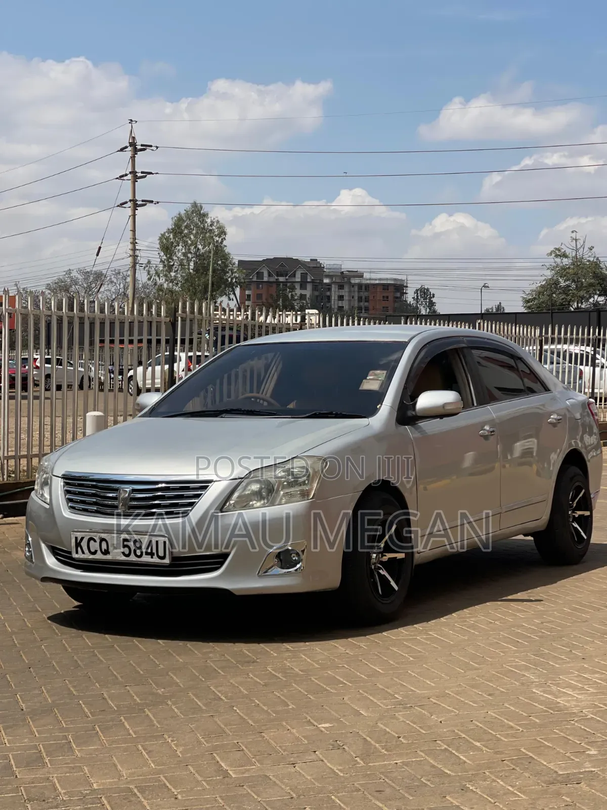 Toyota Premio 2012 Silver