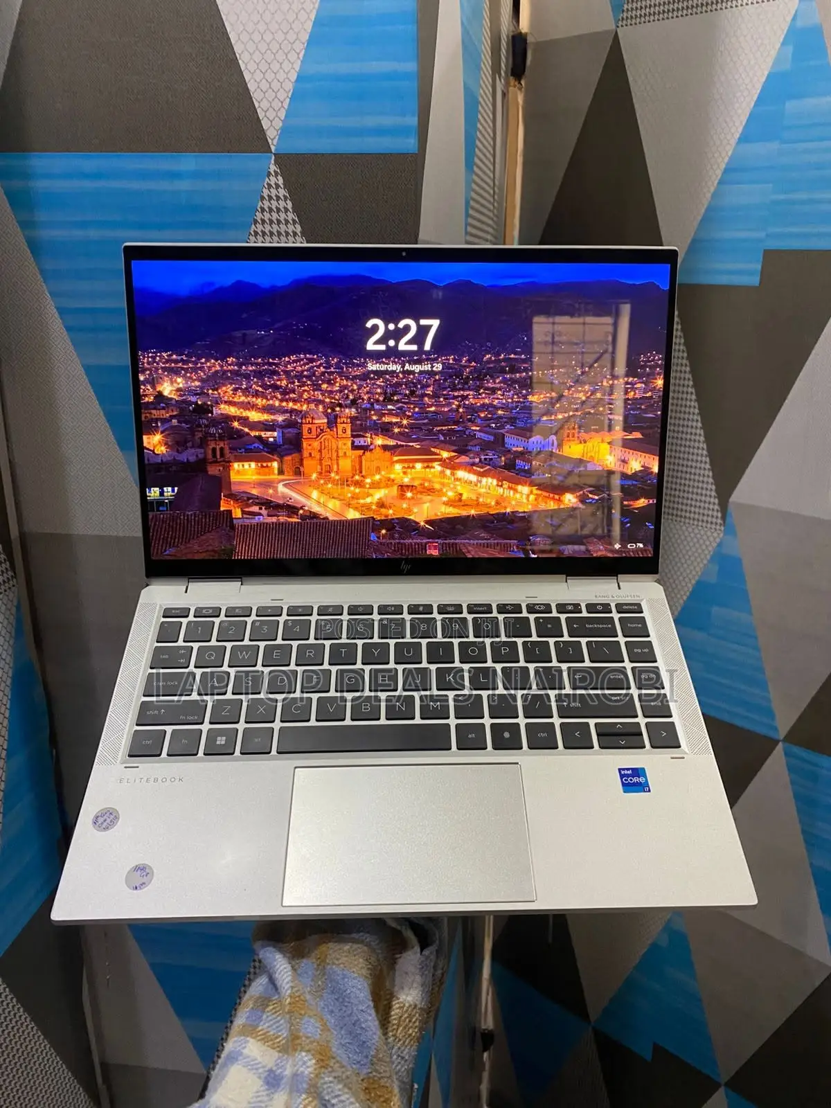 Laptop HP EliteBook 1040 G8 16GB Intel Core i7 SSD 512GB