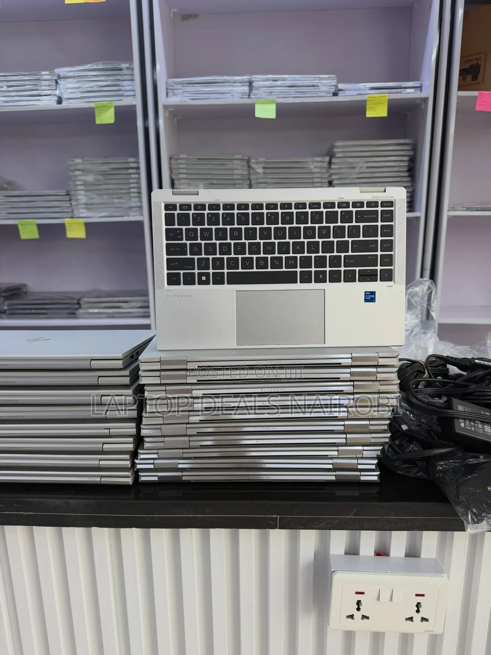 Laptop HP EliteBook 1040 G8 16GB Intel Core i7 SSD 512GB