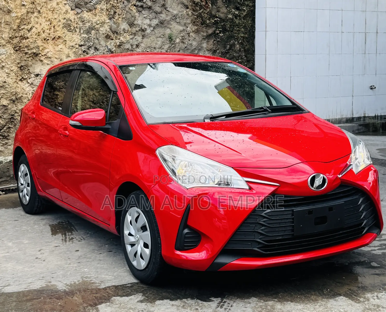 Toyota Vitz 2019 Red