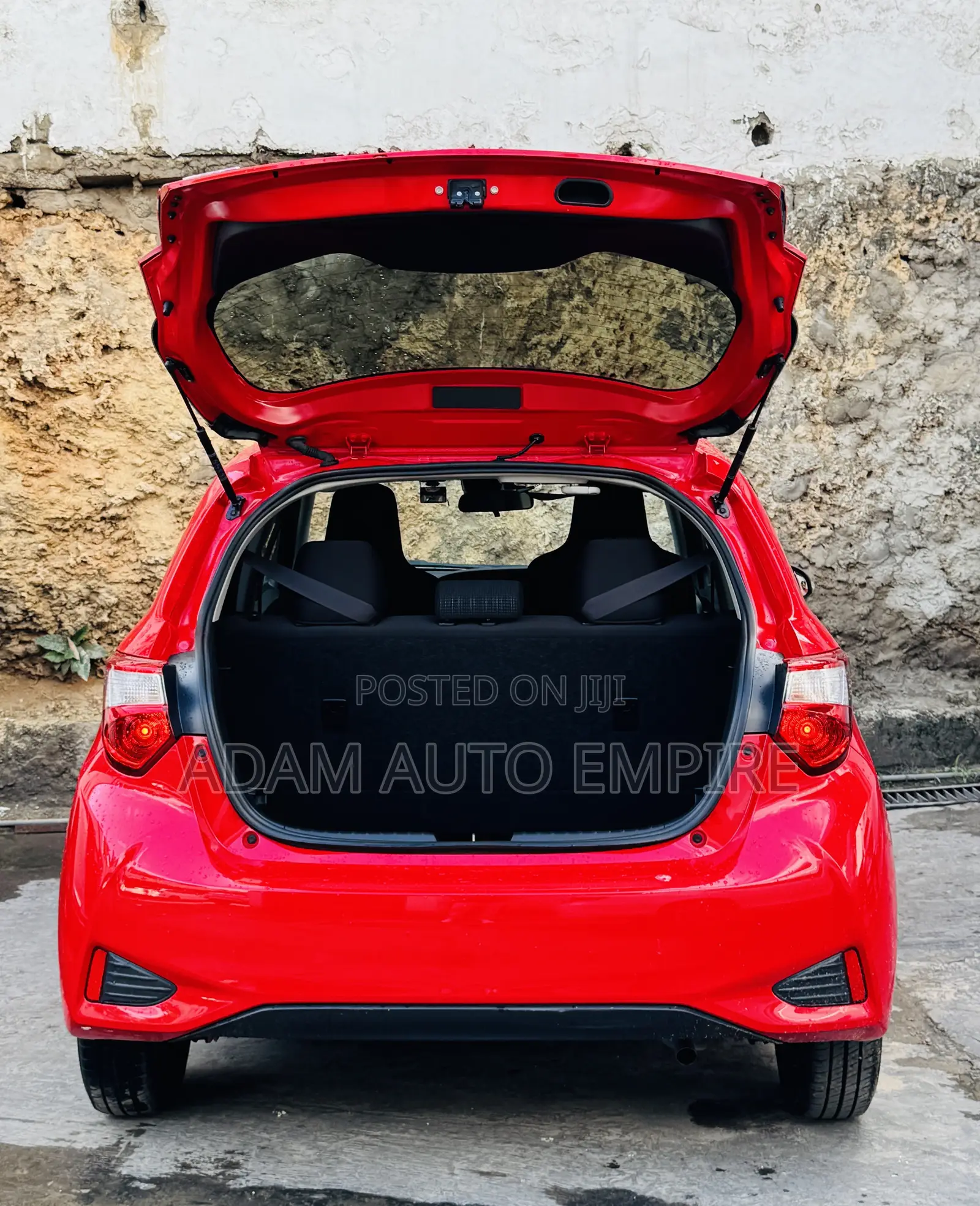 Toyota Vitz 2019 Red