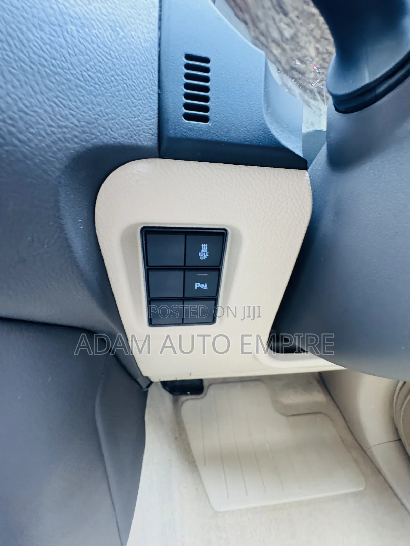 Toyota Land Cruiser Prado 2021 White