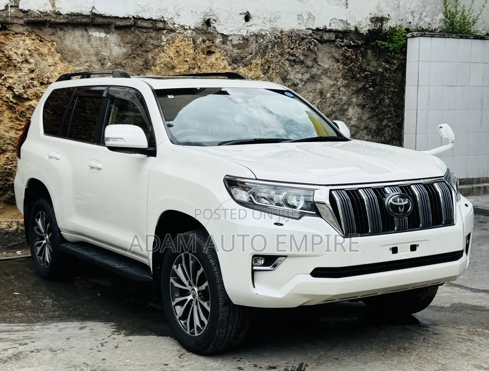Toyota Land Cruiser Prado 2021 White