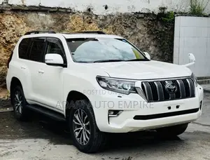 Toyota Land Cruiser Prado 2021 White
