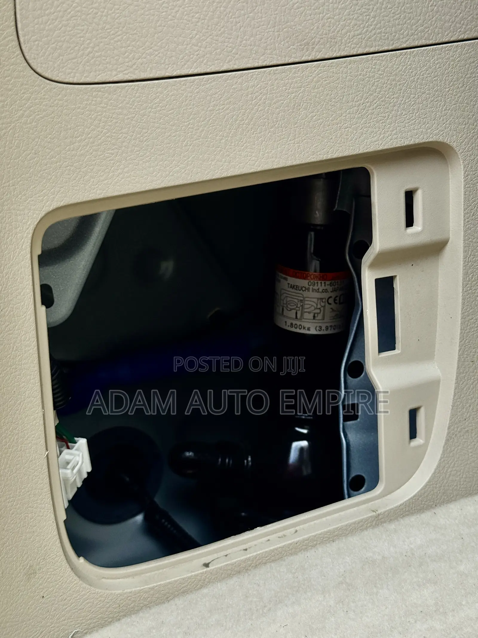 Toyota Land Cruiser Prado 2021 White