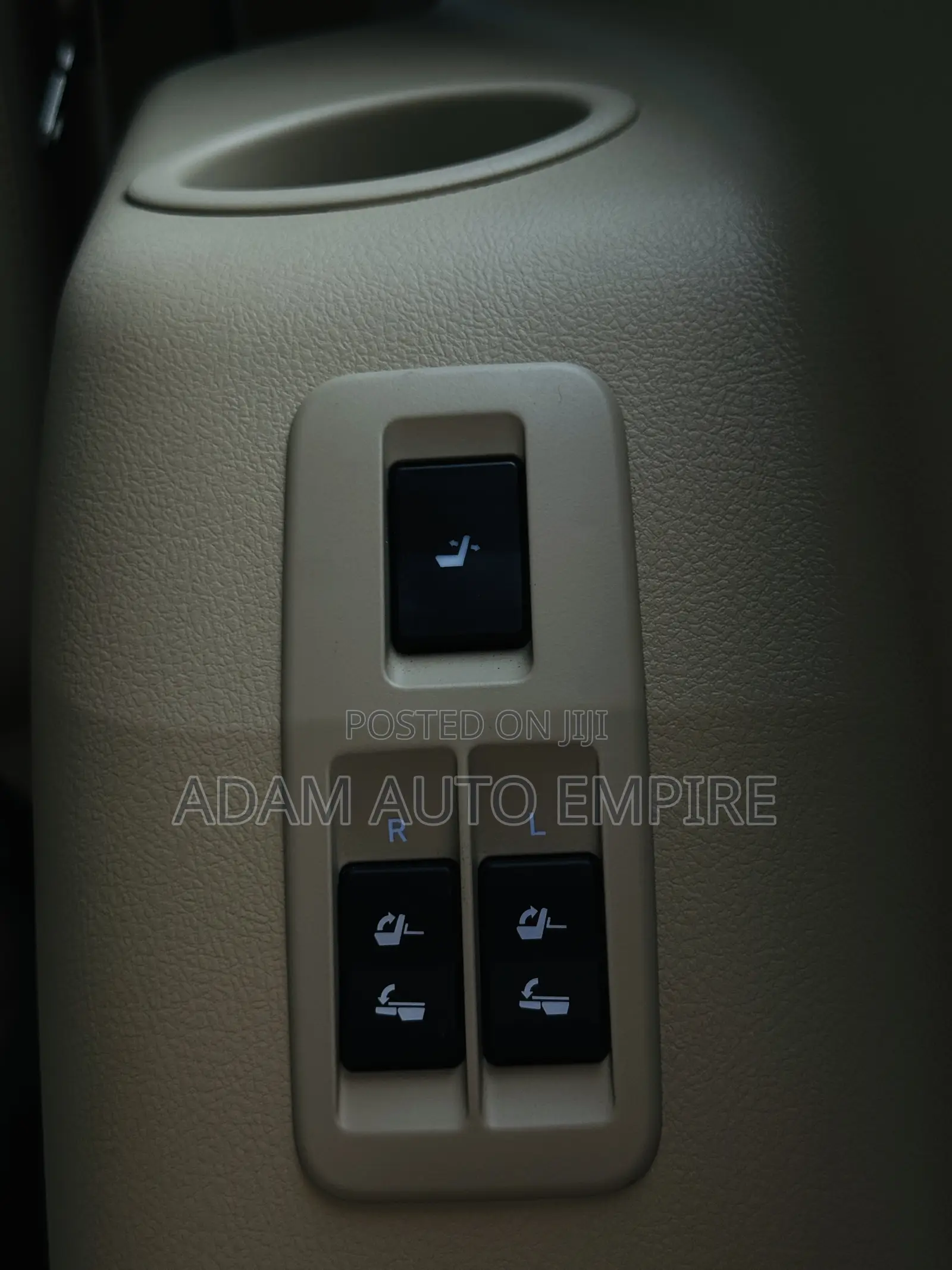 Toyota Land Cruiser Prado 2021 White