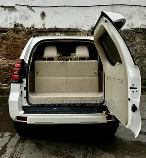 Toyota Land Cruiser Prado 2021 White