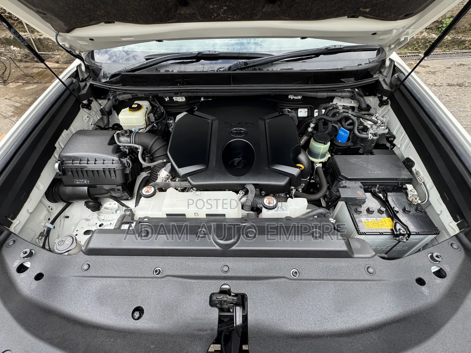 Toyota Land Cruiser Prado 2021 White