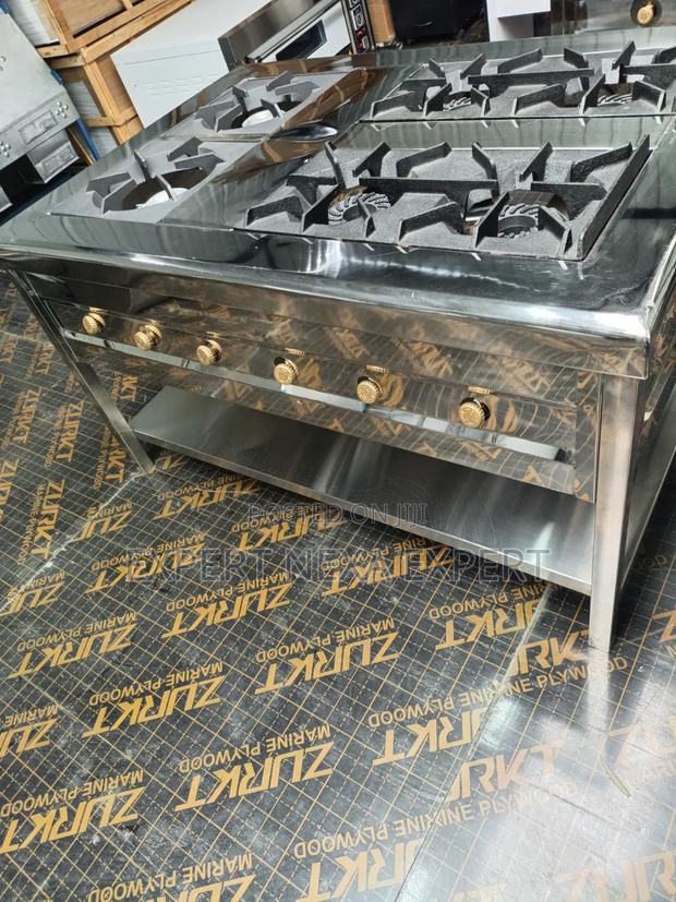 Commercial 6 Burner