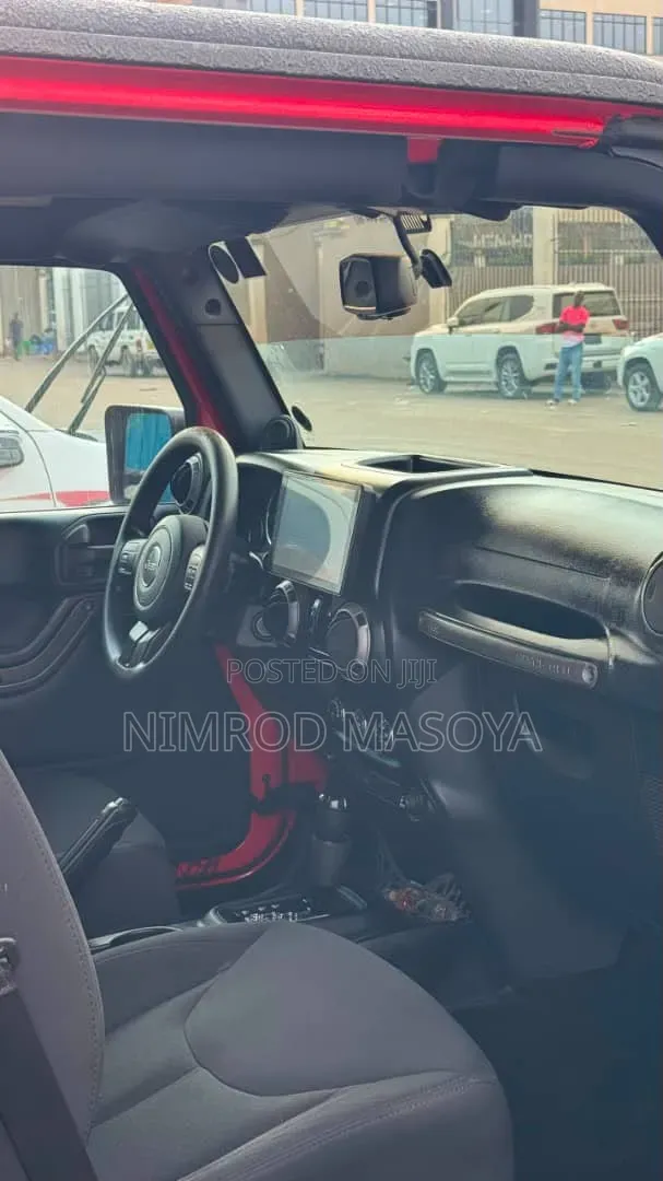 Jeep Wrangler 2013 Red