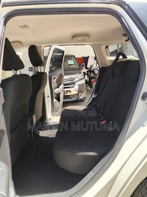 Honda Fit Shuttle 1.5 Hybrid 2WD 2019 White