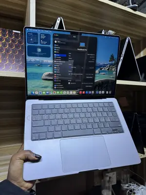 Laptop Apple MacBook Pro 2021 M1 16GB Apple M1 Pro SSD 512GB