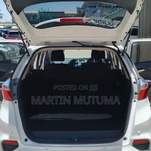 Honda Fit Shuttle 1.5 Hybrid 2WD 2019 White