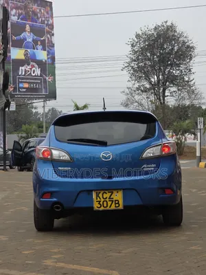 Mazda Axela 2012 Blue