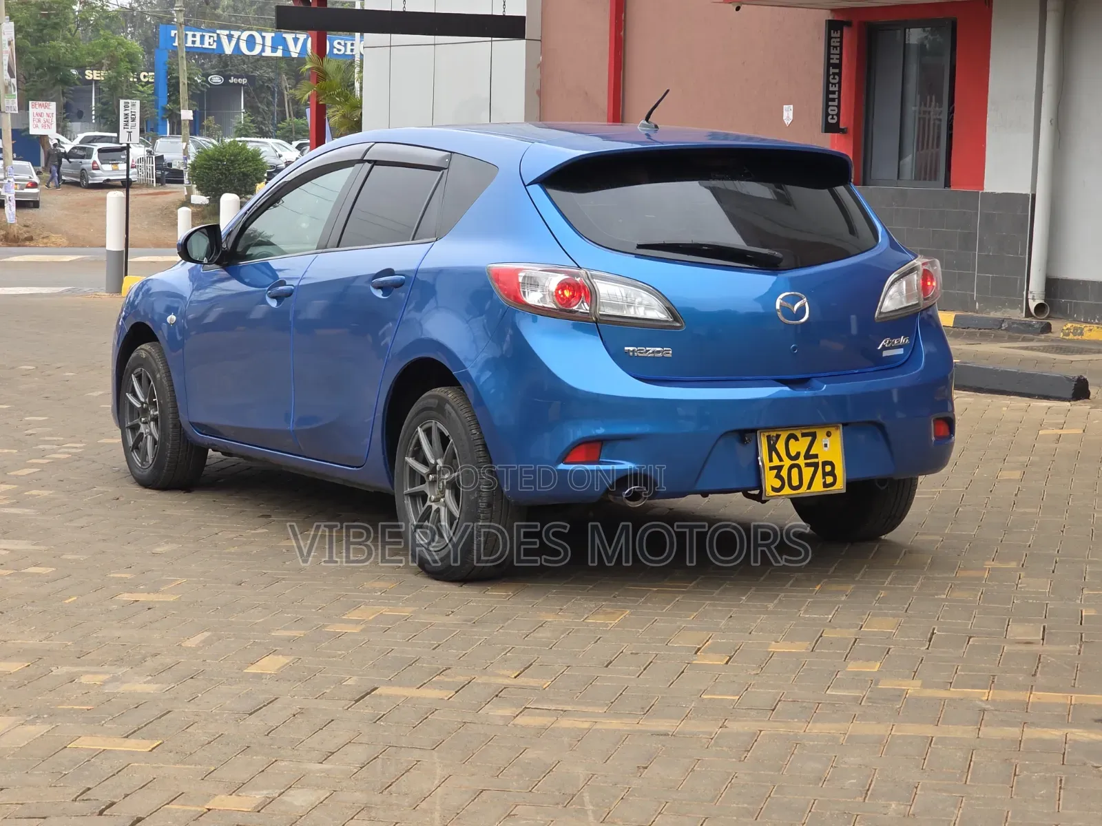 Mazda Axela 2012 Blue