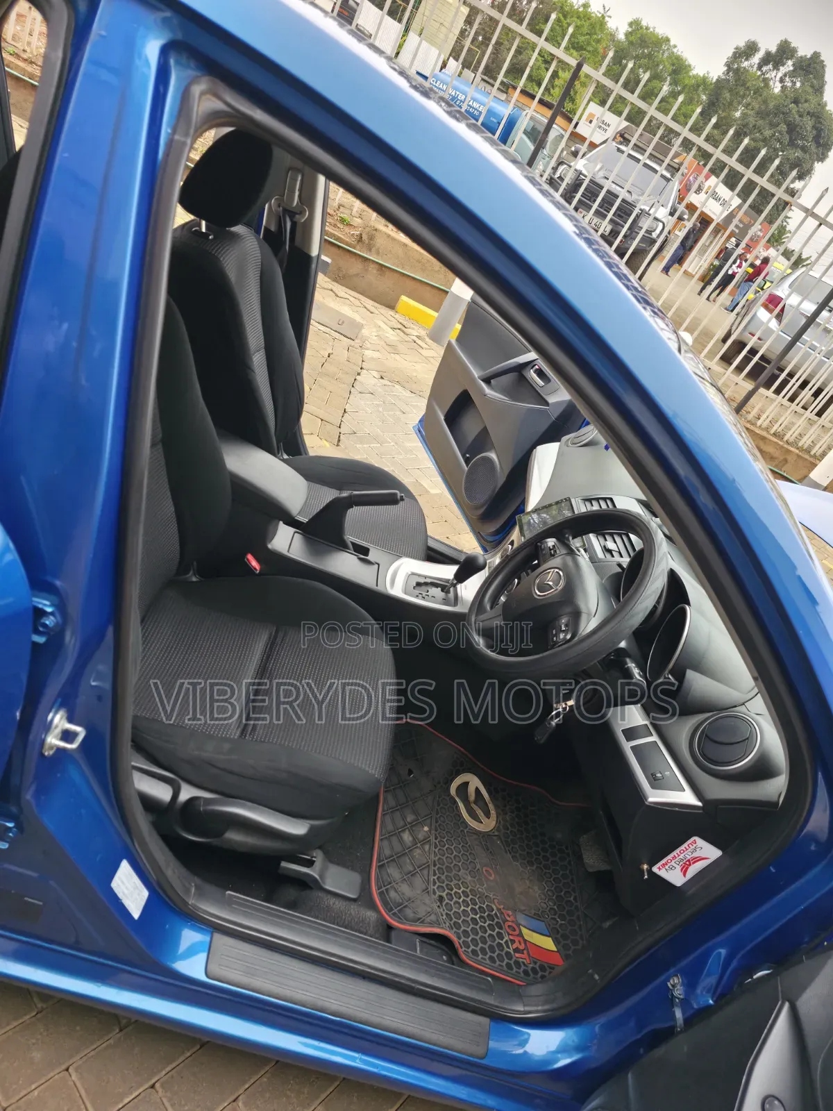 Mazda Axela 2012 Blue