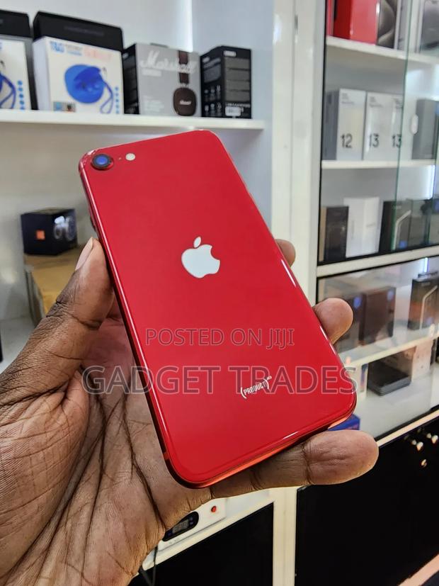 Apple iPhone SE 64 GB Red