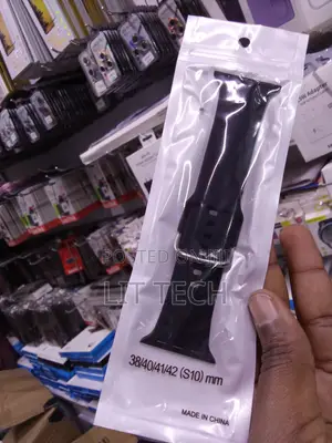 Apple Watch Silicone Sport Strap - Black - 38/40/41/42mm (S10)