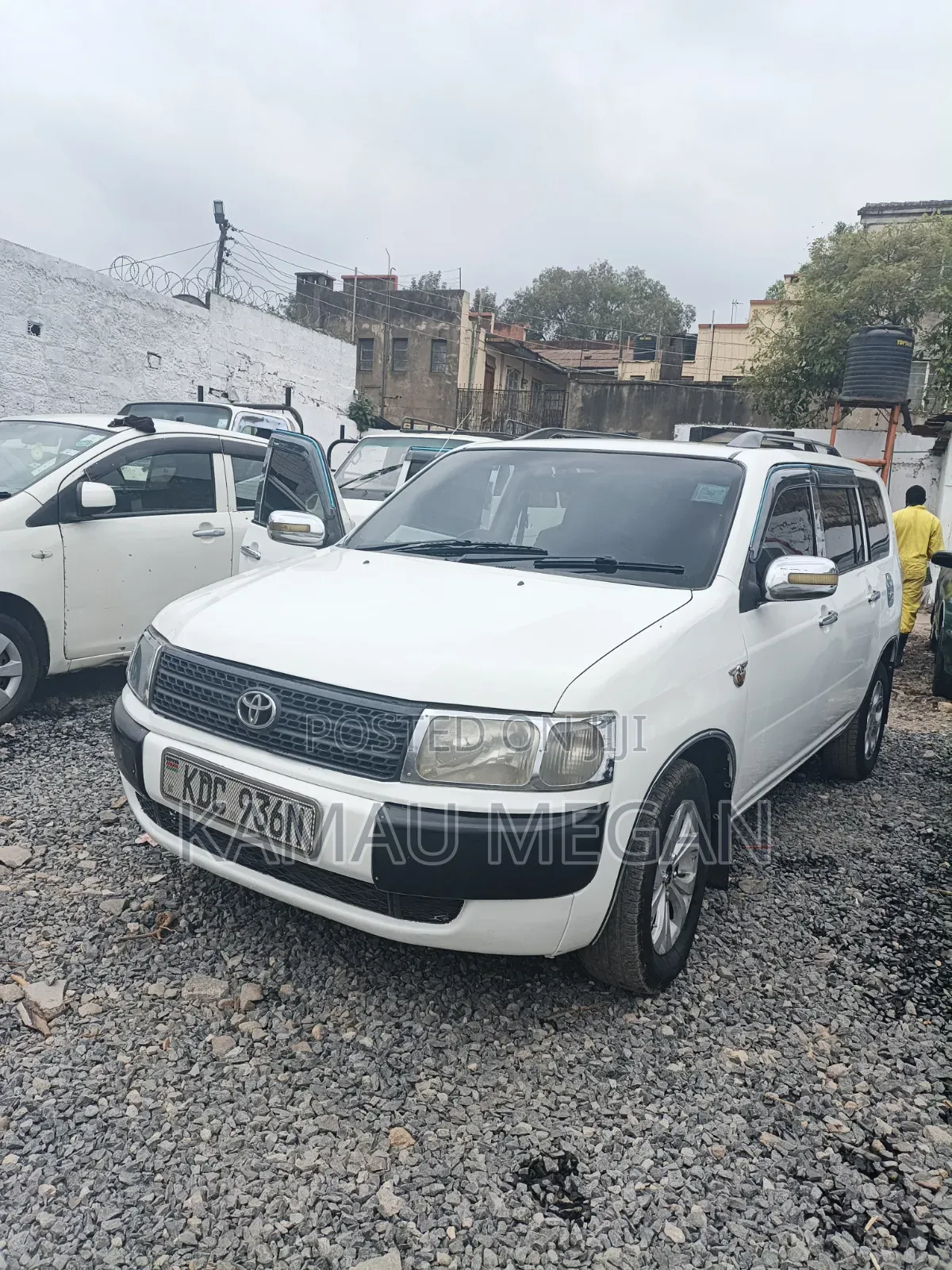 Toyota Probox 1.5 DX Comfort 2WD 2014 Off white