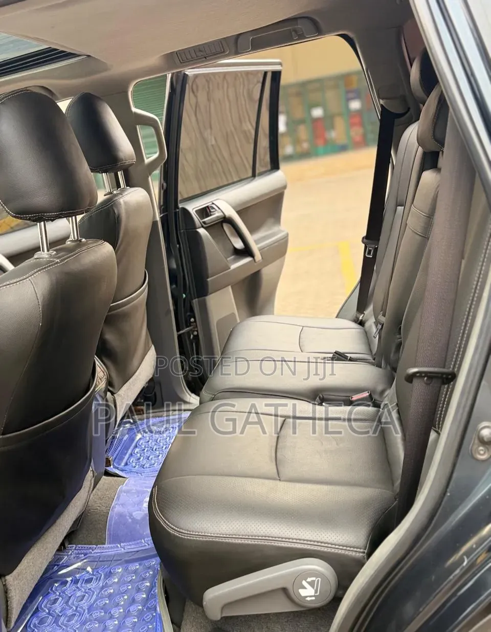 Toyota Land Cruiser Prado 2010 Gray