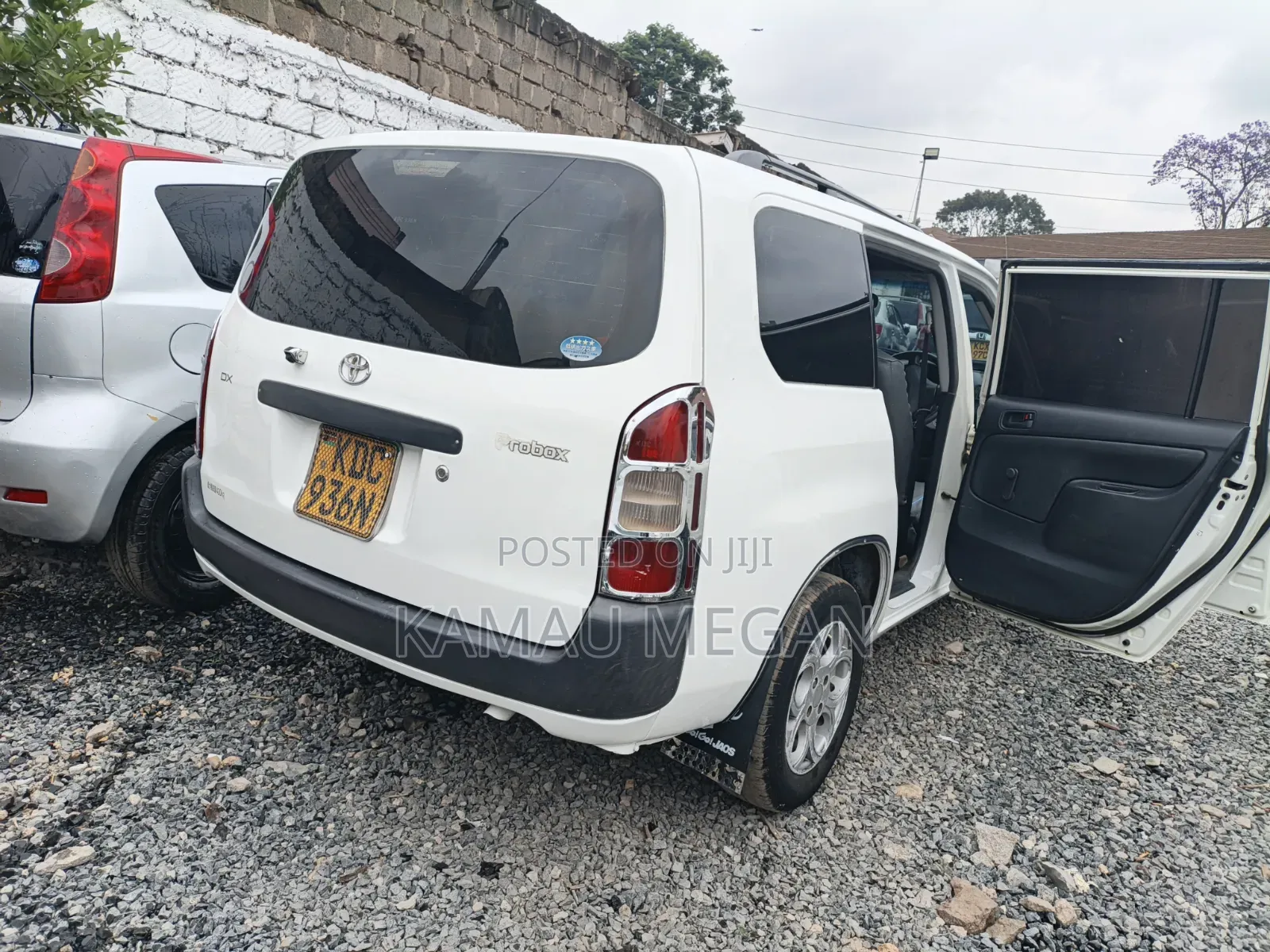 Toyota Probox 1.5 DX Comfort 2WD 2014 Off white