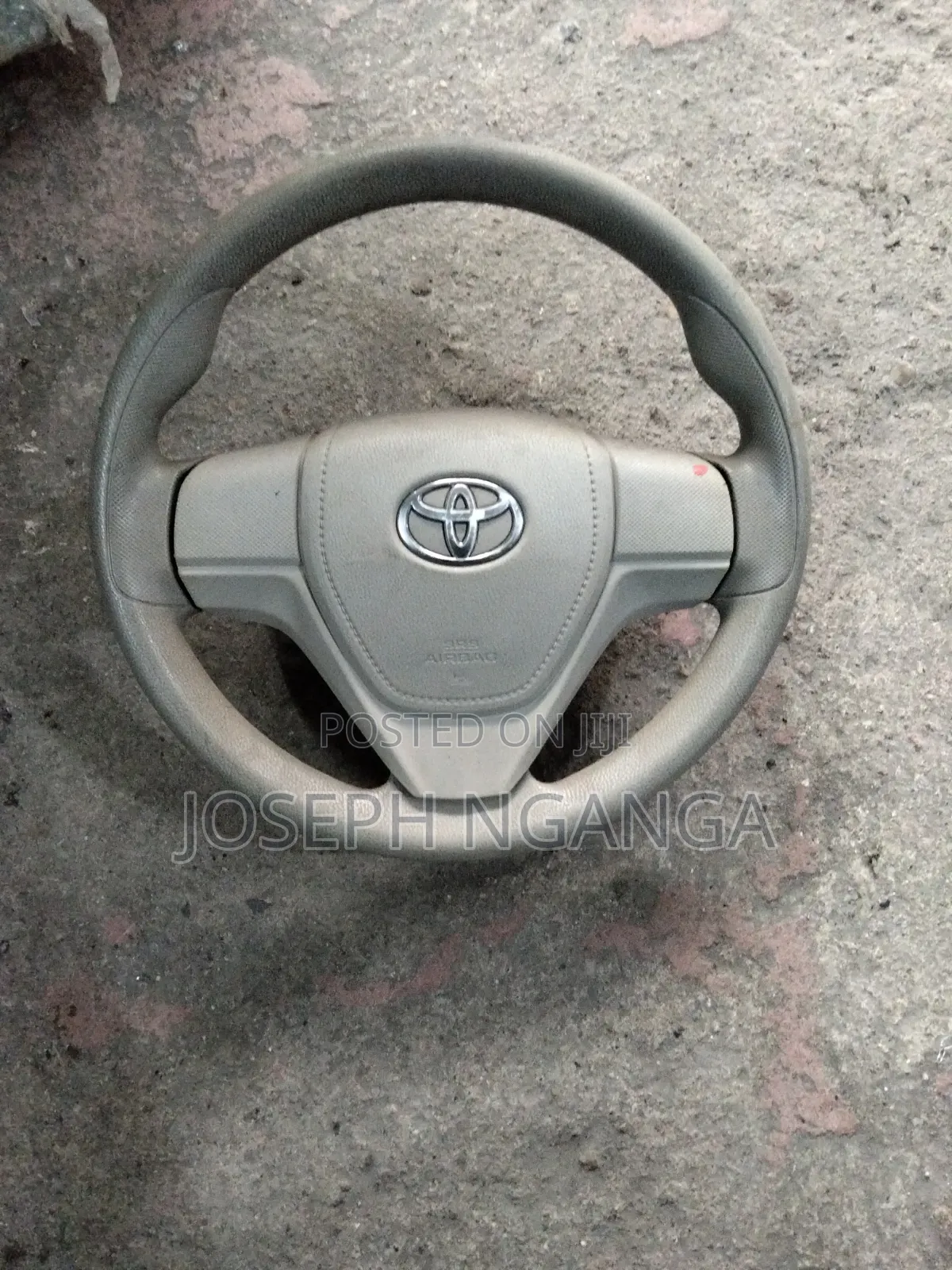 Toyota Isis Steering Wheel