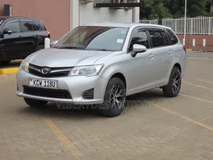 Toyota Corolla Fielder 2012 Silver