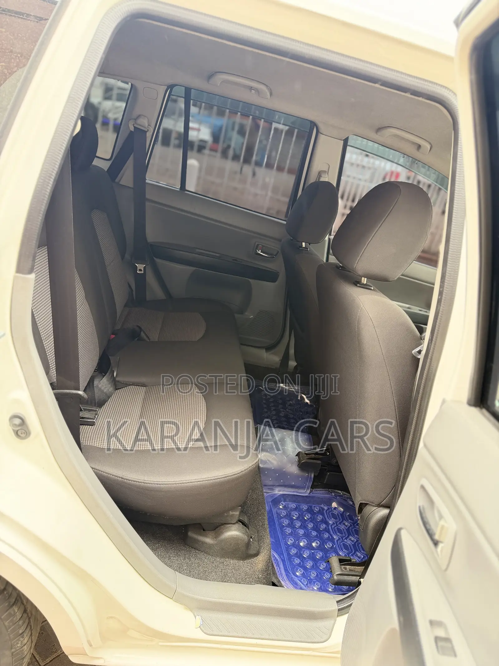 Mazda Demio 2006 White