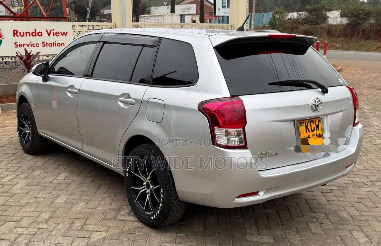 Toyota Corolla Fielder 1.5 Petrol AWD 2014 Silver