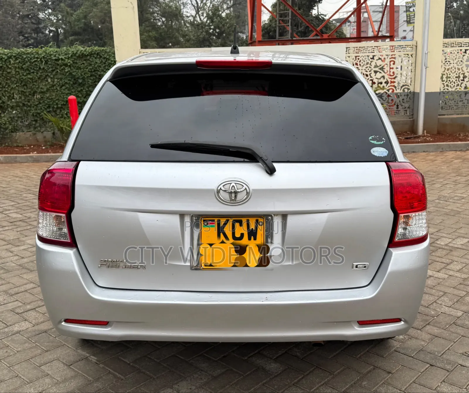 Toyota Corolla Fielder 1.5 Petrol AWD 2014 Silver