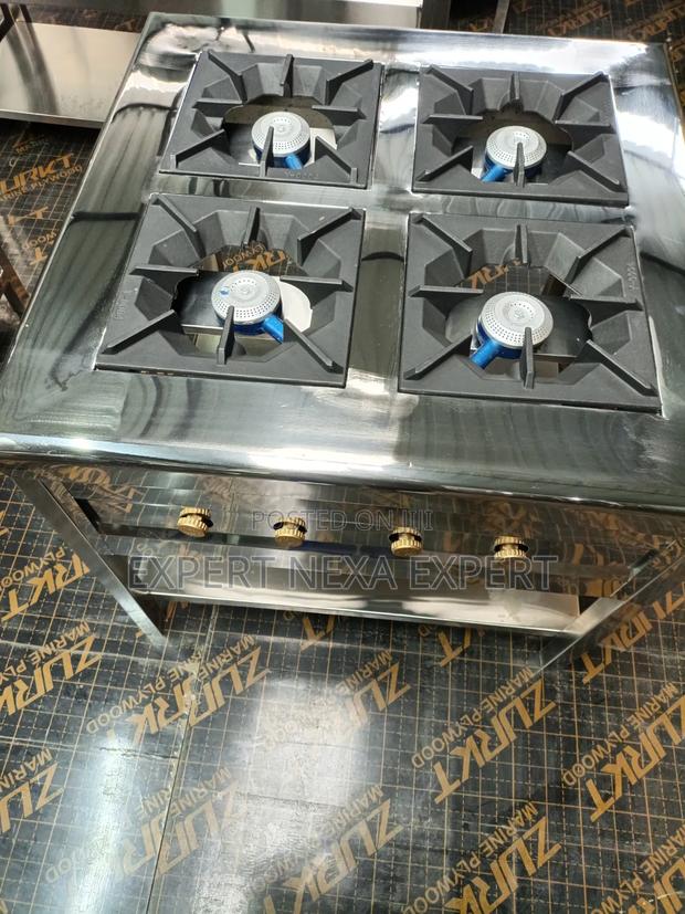 Commercial Cooker 4 Burner