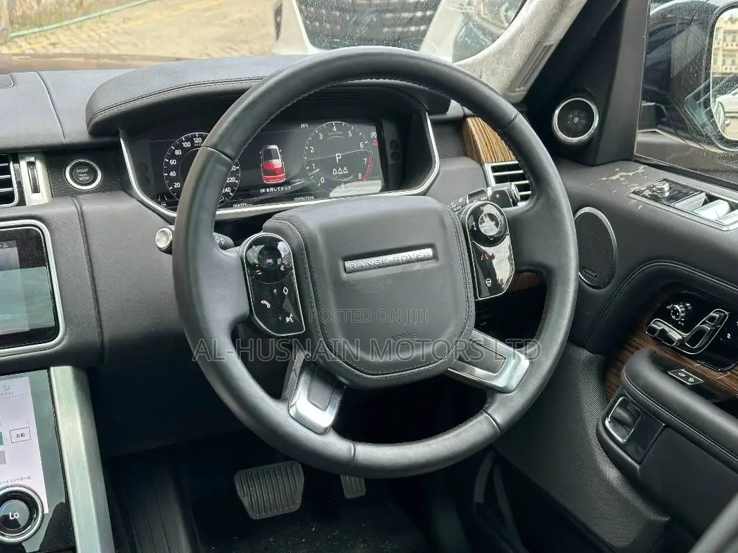 Land Rover Range Rover Vogue 2019 Red