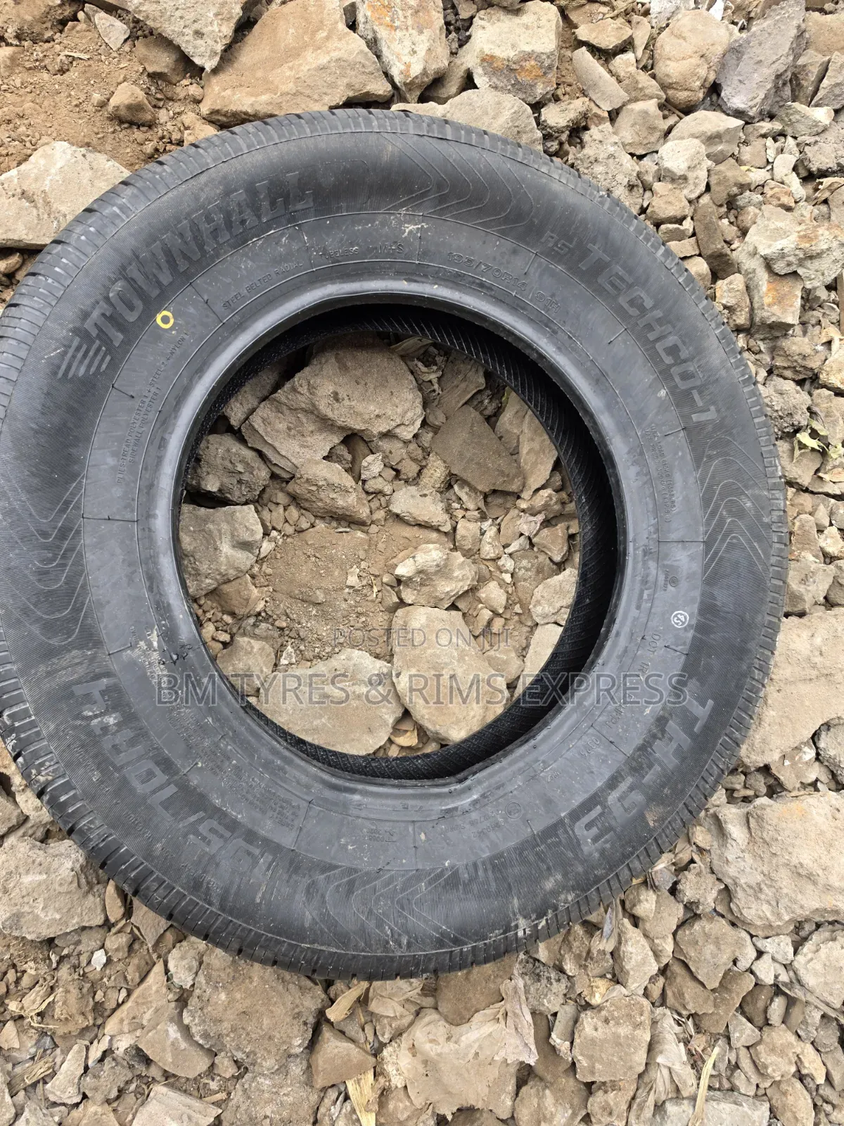 195 /70 R14 Townhall Tires