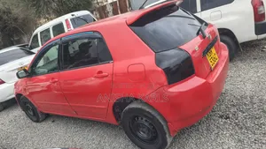 Toyota Corolla RunX 2005 Red