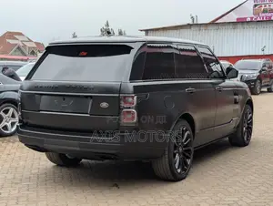 Land Rover Range Rover Vogue 2016 Black